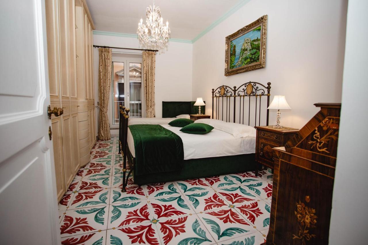 Delfini Trevi House Gasthof