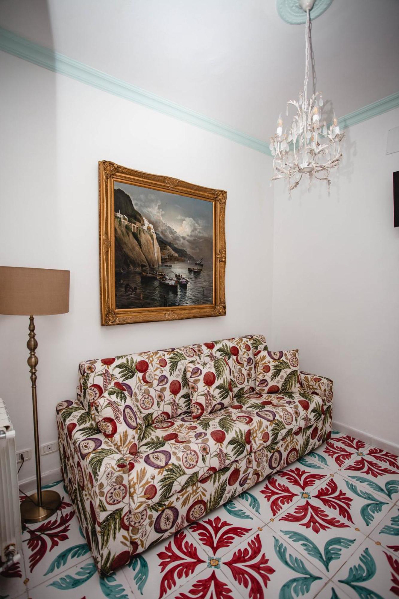 Delfini Trevi House Gasthof